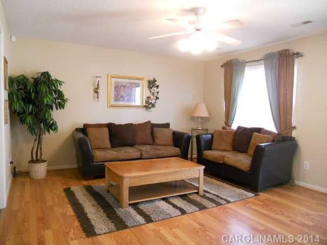 1209 Dublin Pl, Monroe, NC 28112