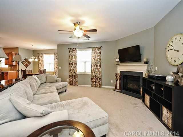 6515 Hermsley Rd, Charlotte, NC 28278