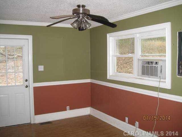 623 E 8th Ave, Gastonia, NC 28054