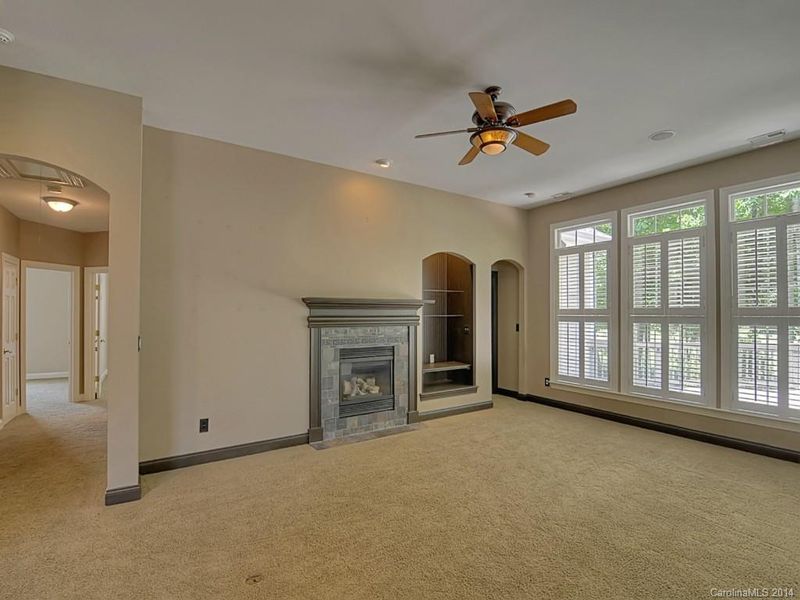 10010 Devonshire Dr, Huntersville, NC 28078
