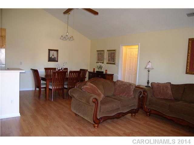 11320 Crossview Ln #., Charlotte, NC 28226