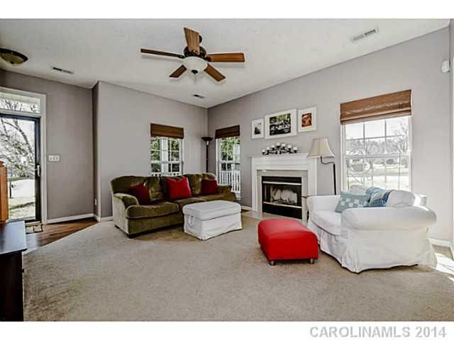 8603 Bodkin Ct, Charlotte, NC 28215