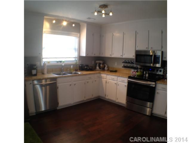 8411 Timbercrest Cir, Charlotte, NC 28226