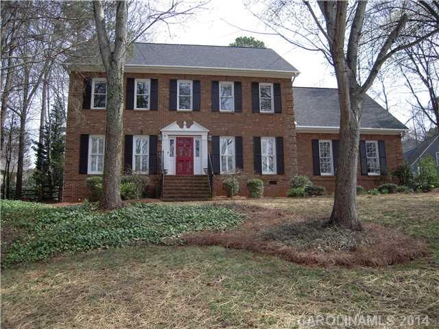 10136 Balmoral Cir, Charlotte, NC 28210