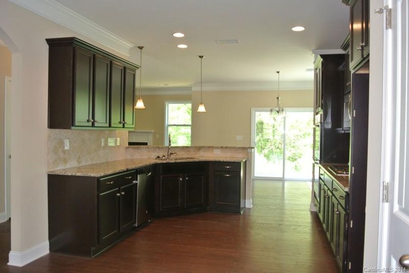 11002 River Oaks Dr, Concord, NC 28027