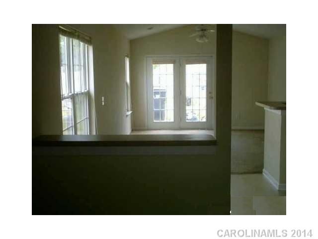 4726 Bomar Dr, Charlotte, NC 28216