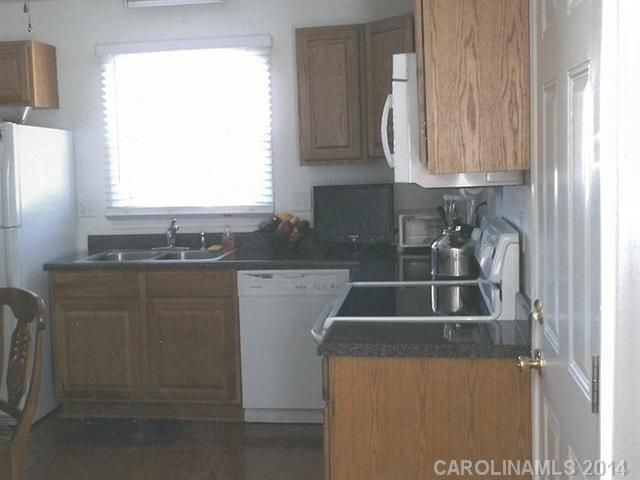 6636 Hidden Forest Dr, Charlotte, NC 28213