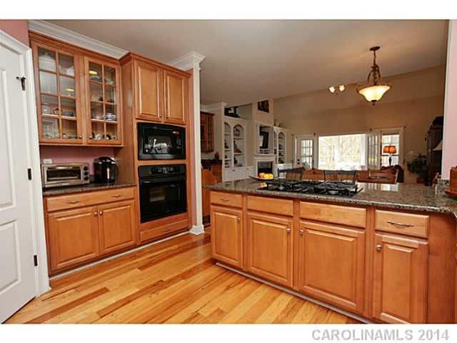 5732 Chalyce Ln, Charlotte, NC 28270