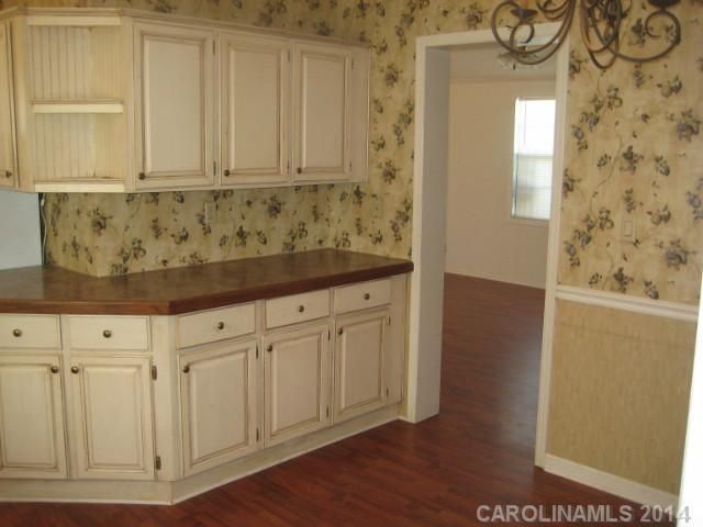 1030 Heather Glen Dr #8, Catawba, NC 28609