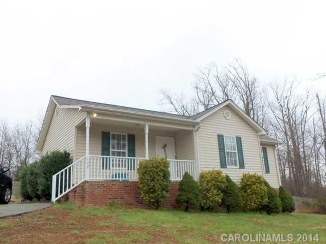 129 Periwinkle St, Lincolnton, NC 28092
