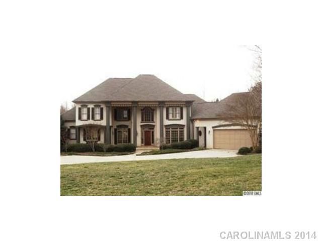 706 Eagle Point Ct, Matthews, NC 28104