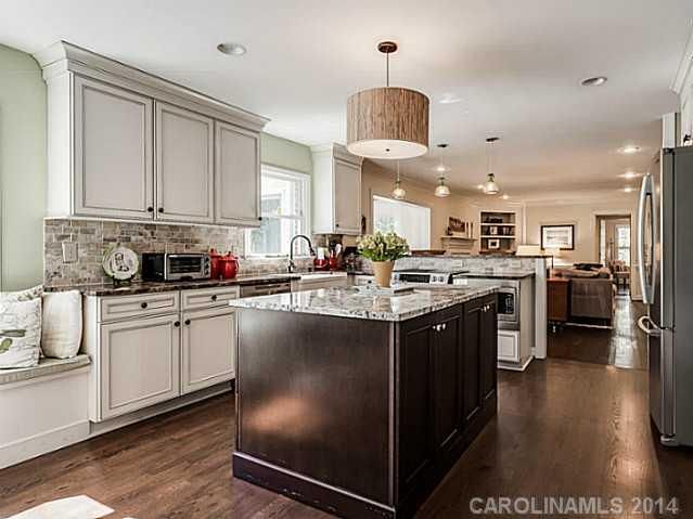 3215 Ravencliff Dr, Charlotte, NC 28226