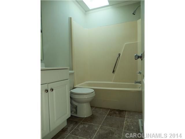 1417 Emily Ct, Gastonia, NC 28054