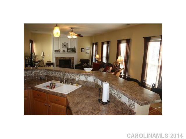 8007 Alma Blvd, Waxhaw, NC 28173