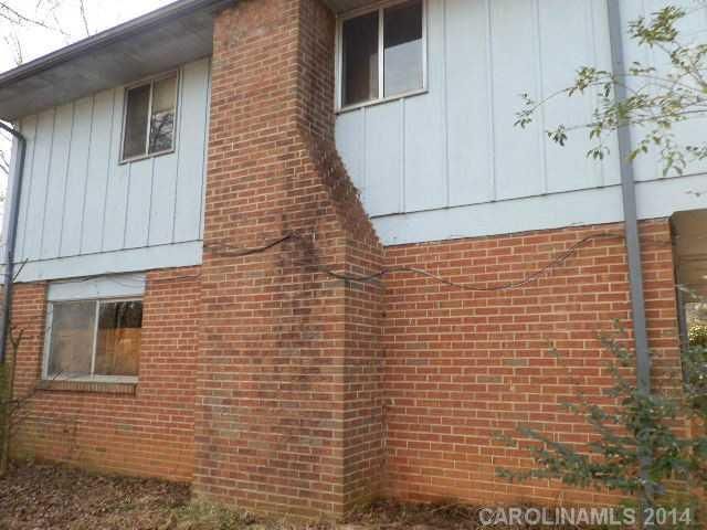 405 King John Cir, Gastonia, NC 28056