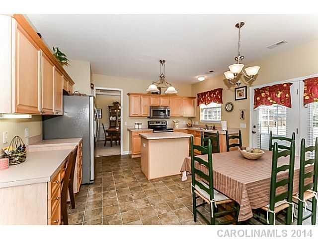 1005 Sandbox Cir, Indian Trail, NC 28079
