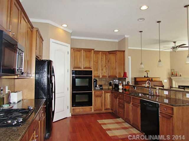 562 Quicksilver Trl, Fort Mill, SC 29708