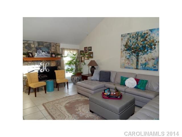 11435 Park Rd, Charlotte, NC 28226