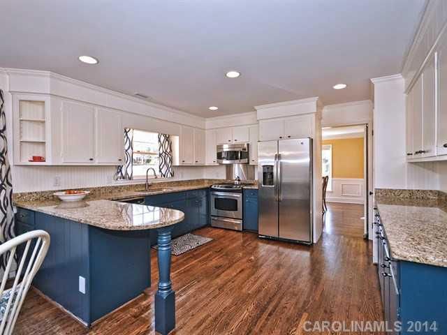 3400 Foxcroft Rd, Charlotte, NC 28211