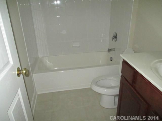9141 Mcdowell Creek Ct #-, Cornelius, NC 28031