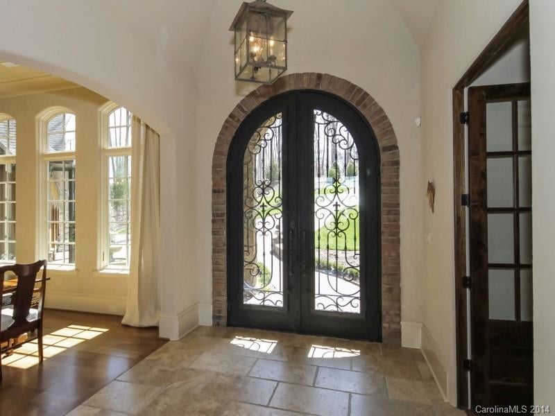 7073 Ridgeview Ln, Iron Station, NC 28080