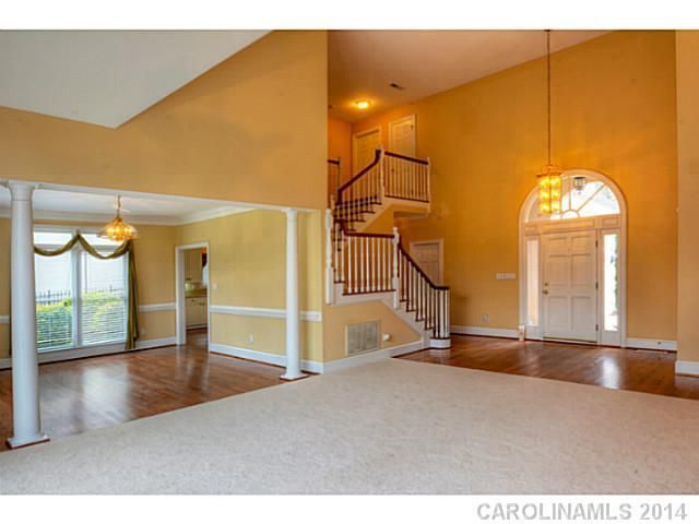 7623 Vistaview Dr, Cornelius, NC 28031