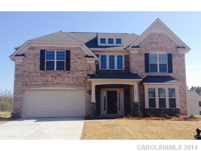 5037 Nighthawk Dr #137, Lancaster, SC 29707