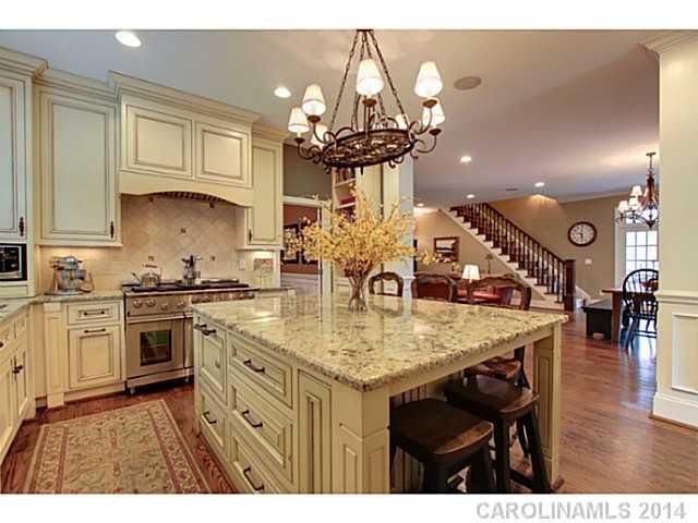 1426 Sterling Rd, Charlotte, NC 28209