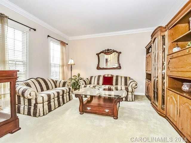 3324 Granard Ln, Charlotte, NC 28269