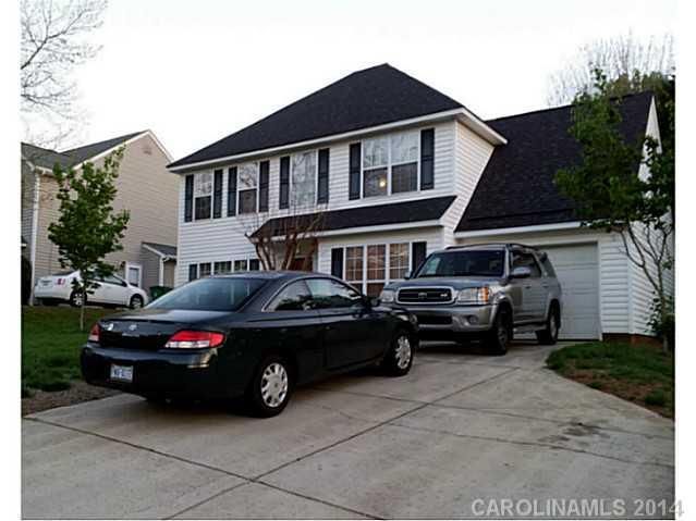 8415 Blue Aster Ln, Charlotte, NC 28269