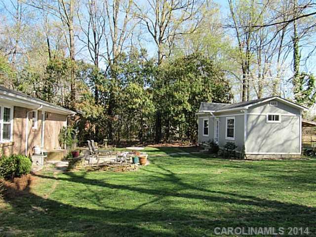 114 General Pemberton St, Stanley, NC 28164