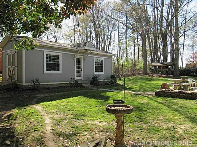 114 General Pemberton St, Stanley, NC 28164
