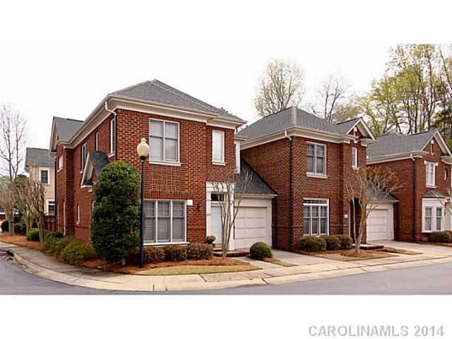 216 Sloane Square Way, Charlotte, NC 28211