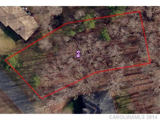4906 Isaac Dr, Charlotte, NC 28216