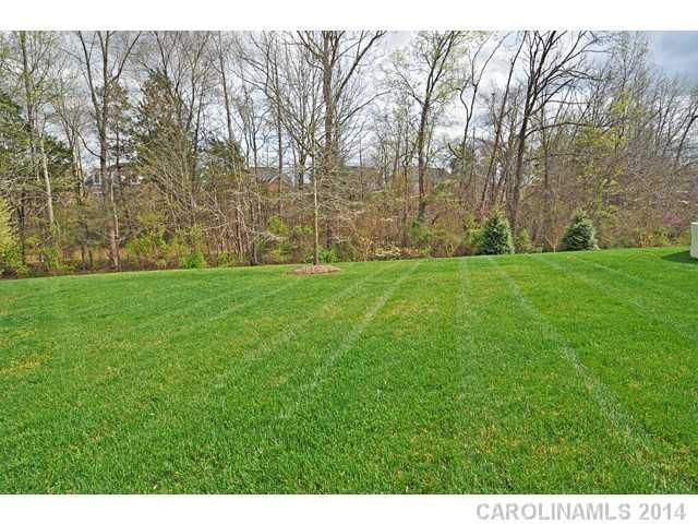 8405 River Walk Ct, Waxhaw, NC 28173