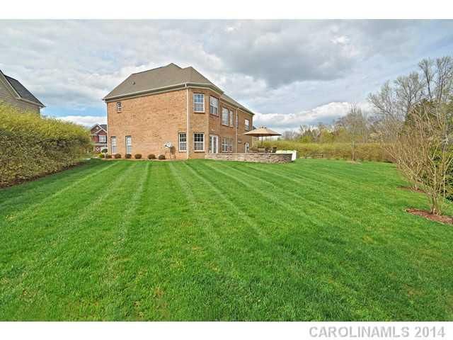 8405 River Walk Ct, Waxhaw, NC 28173