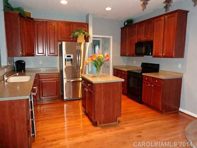 2620 NW Sunberry Ln, Concord, NC 28027