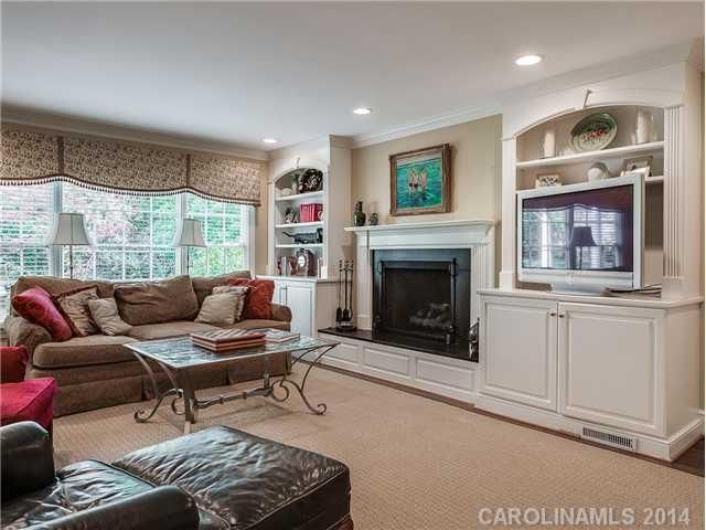 2228 Sedley Rd, Charlotte, NC 28211