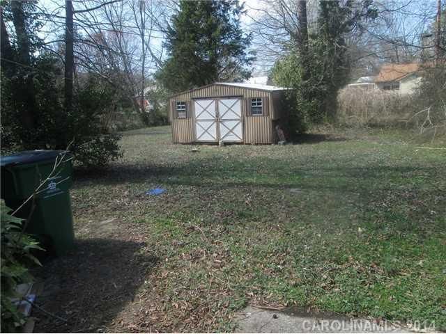 3608 Manchester Dr, Charlotte, NC 28217