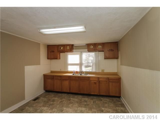 19501 Center St, Cornelius, NC 28031