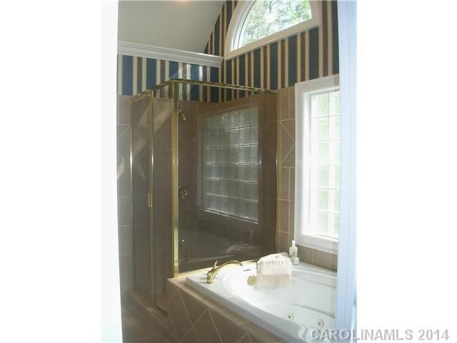 3126 Mclendon Rd, Matthews, NC 28104