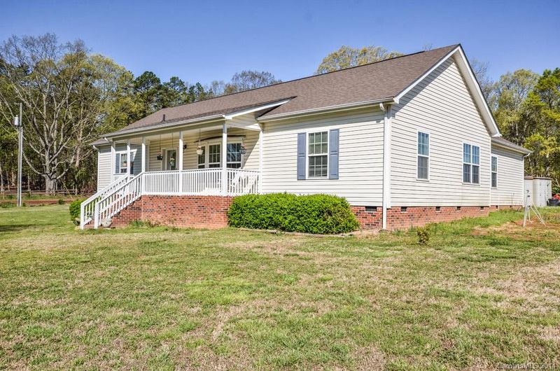 3081 Hipp Rd, Iron Station, NC 28080