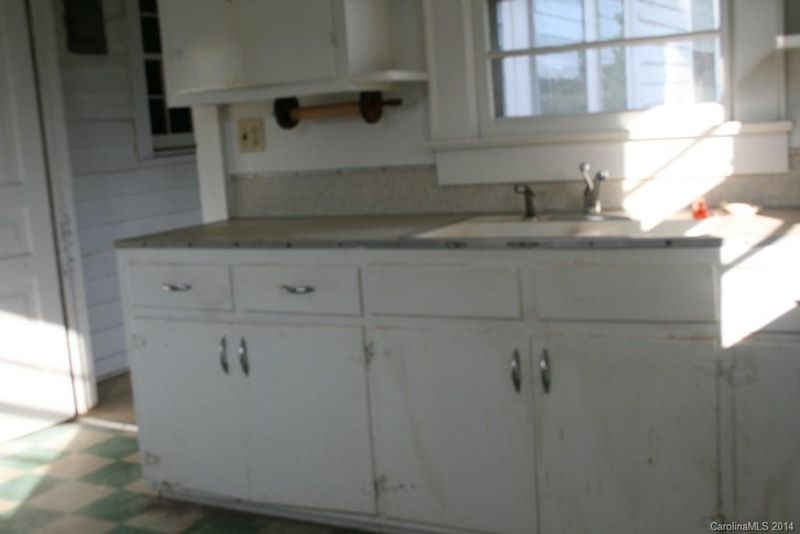 322 E Main St #L8/Blk C, Maiden, NC 28650