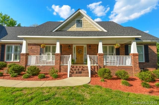 206 Maye St, Wingate, NC 28174