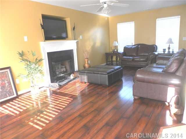 4052 W Fairmeadow Dr, Lancaster, SC 29720
