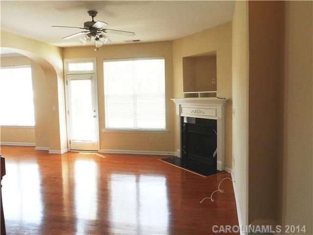 8319 Brookings Dr #4, Charlotte, NC 28269