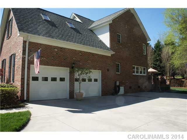 2335 Erika Ln, Gastonia, NC 28056