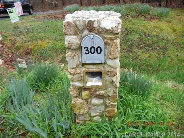 310 Devonport Dr, Matthews, NC 28104