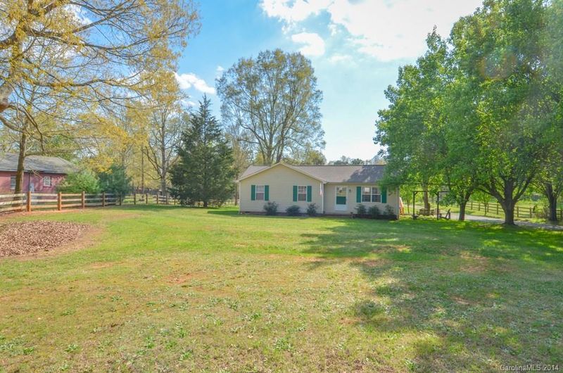 4122 Pigg Mattox Rd, Monroe, NC 28112