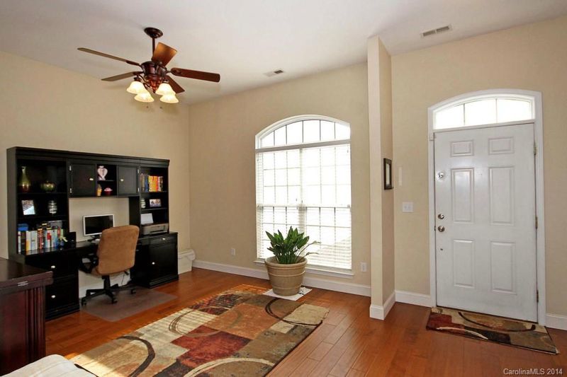 162 Shephard Hill Dr, Mooresville, NC 28115
